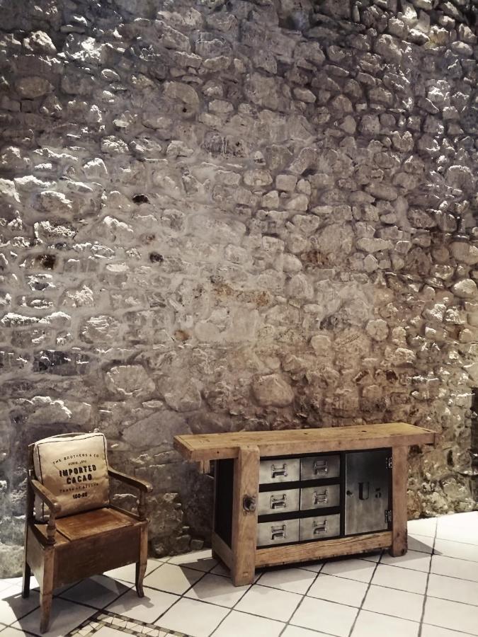Un R De Memises Bed & Breakfast Thollon-les-Memises Dış mekan fotoğraf